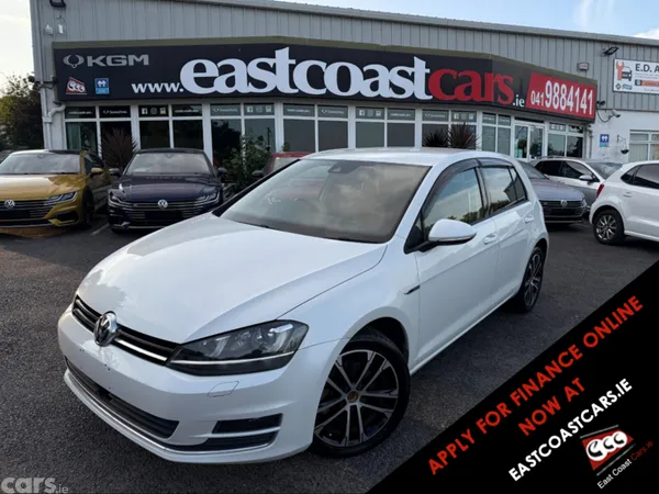 Volkswagen Golf Hatchback, Petrol, 2014, White