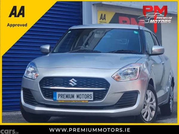 Suzuki Swift Hatchback, Petrol, 2023, Silver