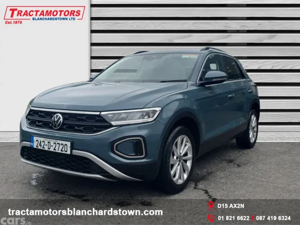 Volkswagen T-Roc SUV, Petrol, 2024, Blue