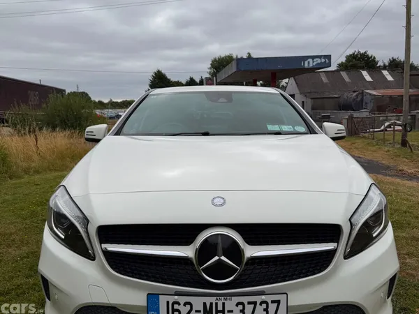 Mercedes-Benz A-Class Hatchback, Petrol, 2016, White
