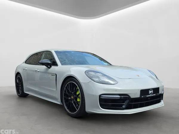Porsche Panamera Hatchback, Petrol Plug-in Hybrid, 2019, Grey