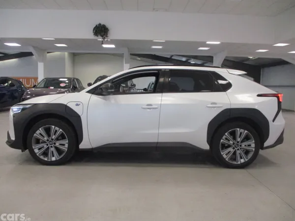 Subaru Solterra SUV, Electric, 2023, White
