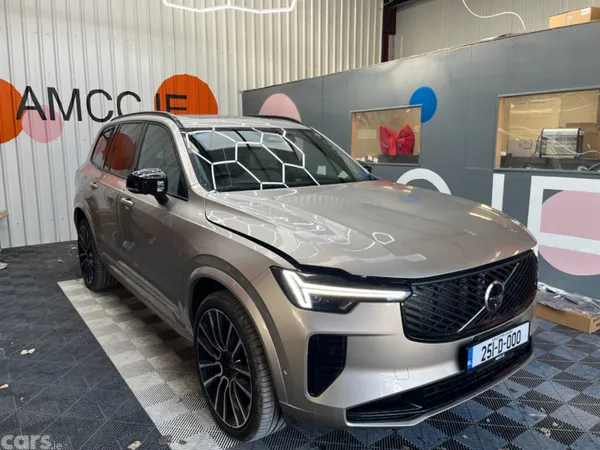 Volvo XC90 SUV, Petrol Plug-in Hybrid, 2025, Grey