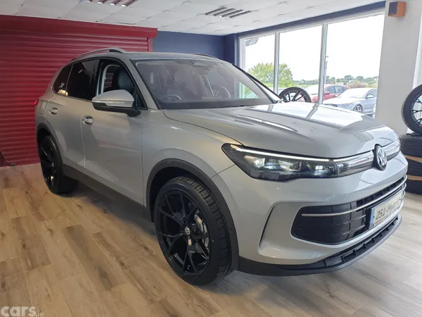 Volkswagen Tiguan SUV, Petrol Hybrid, 2025, Silver