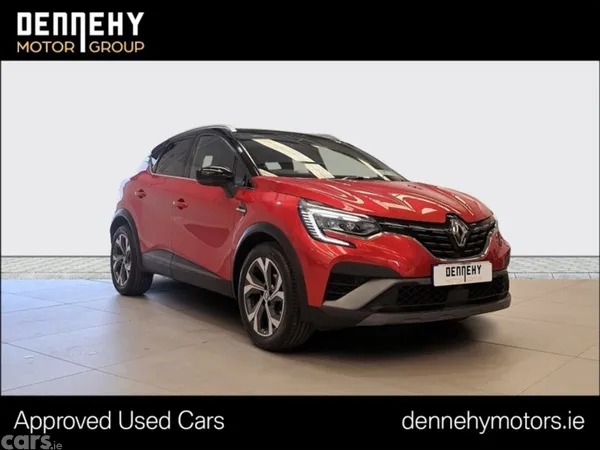 Renault Captur Hatchback, Petrol, 2022, Red