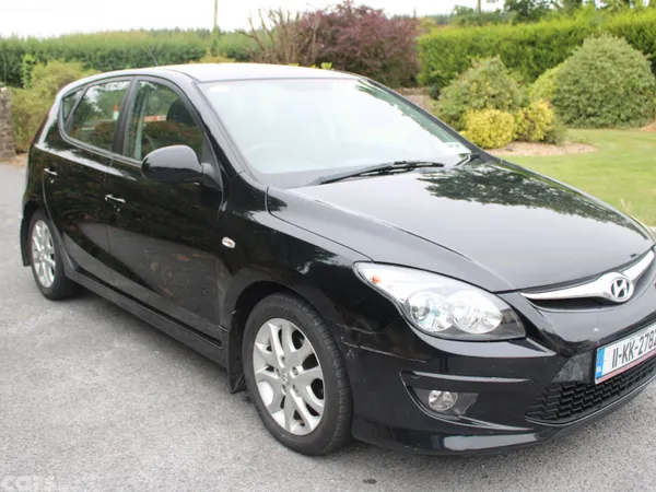 Hyundai i30 Hatchback, Diesel, 2011, Black