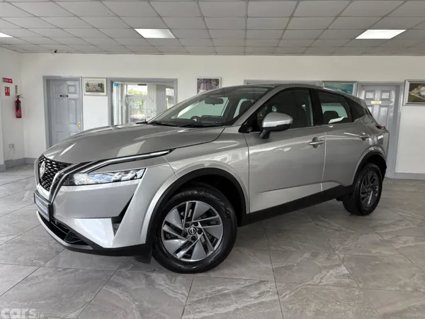 Nissan Qashqai SUV, Petrol, 2023, Silver