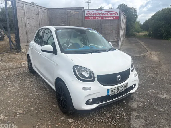 Smart Forfour Hatchback, Petrol, 2015, White