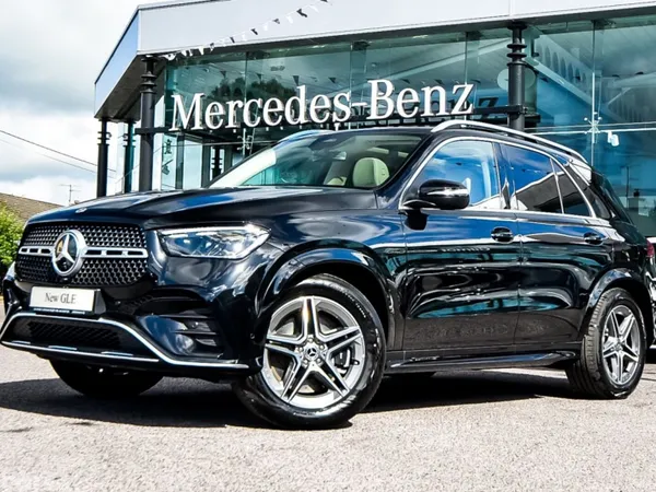 Mercedes-Benz GLE SUV, Diesel Plug-in Hybrid, 2027, Black