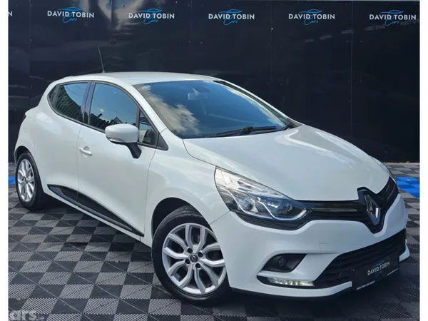 Renault Clio Hatchback, Petrol, 2019, White