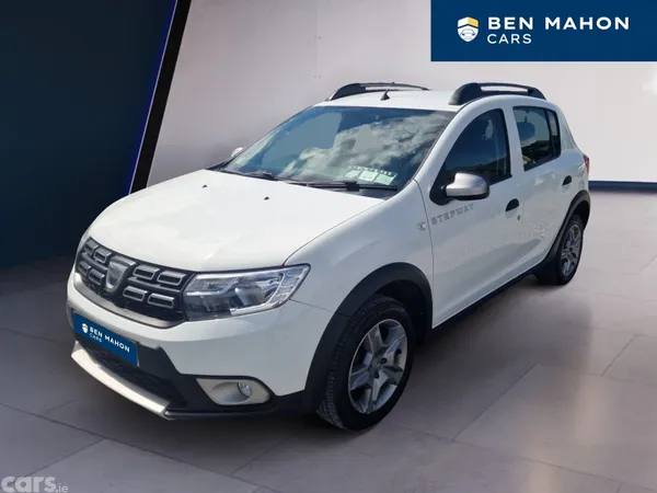 Dacia Sandero Stepway Hatchback, Diesel, 2020, White