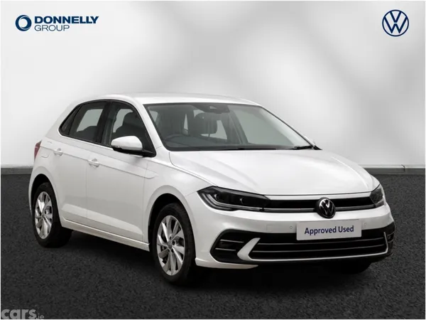 Volkswagen Polo Hatchback, Petrol, 2022, White