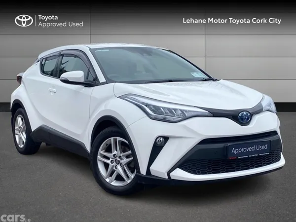 Toyota C-HR SUV, Petrol Hybrid, 2023, White