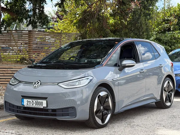 Volkswagen ID.3 Hatchback, Electric, 2021, Grey