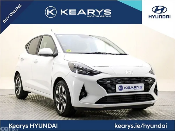 Hyundai i10 Hatchback, Petrol, 2023, White