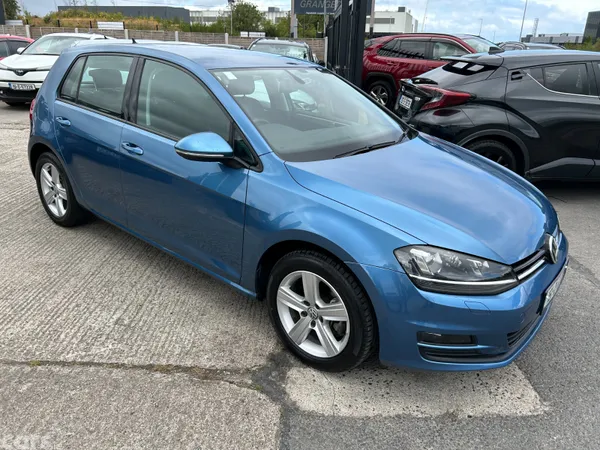 Volkswagen Golf Hatchback, Petrol, 2015, Blue