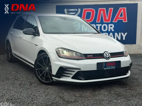 Volkswagen Golf Hatchback, Petrol, 2016, White