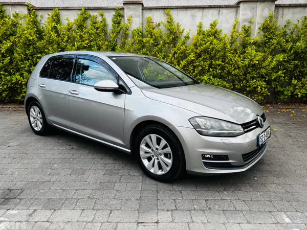 Volkswagen Golf Hatchback, Petrol, 2015, Silver
