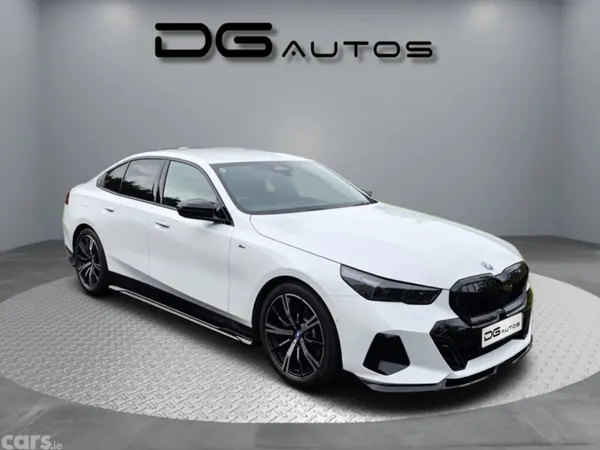 BMW 5-Series Saloon, Petrol Plug-in Hybrid, 2025, White