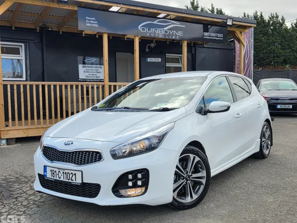 Kia Ceed Hatchback, Petrol, 2018, White