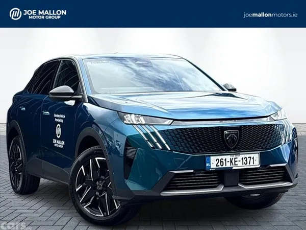 Peugeot 3008 MPV, Petrol, 2026, Blue