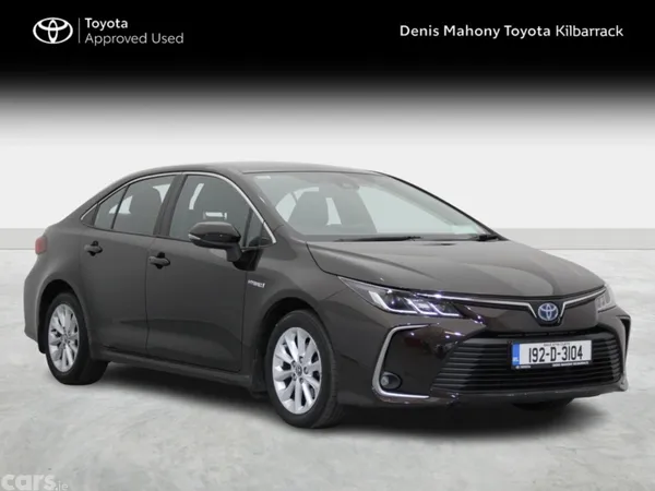 Toyota Corolla Saloon, Petrol Hybrid, 2019, Brown