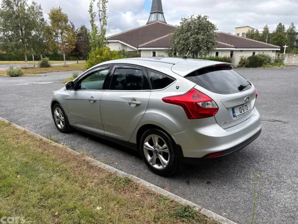 Ford Focus Hatchback, Diesel, 2012, Silver