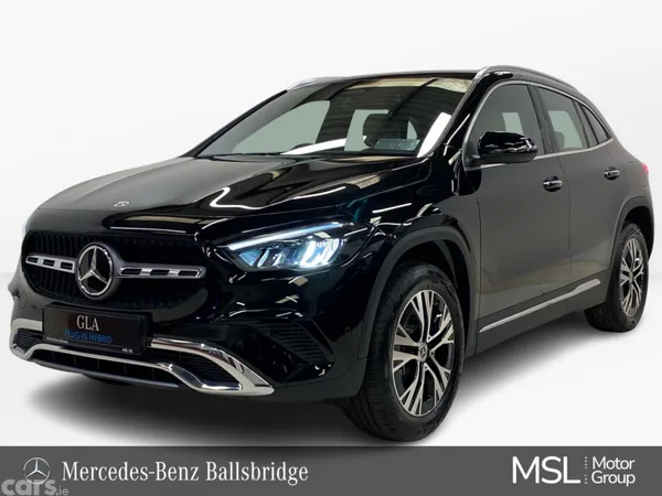 Mercedes-Benz GLA SUV, Petrol Plug-in Hybrid, 2026, Black