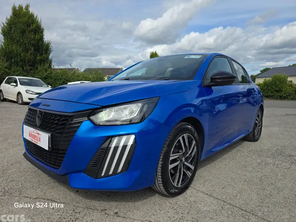 Peugeot 208 Hatchback, Petrol, 2025, Blue