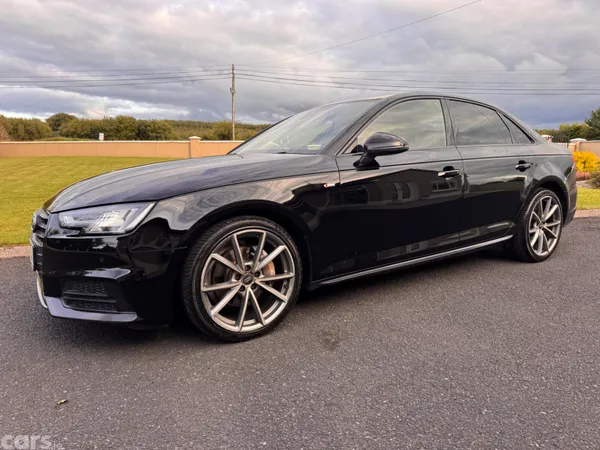 Audi A4 Saloon, Diesel, 2017, Black