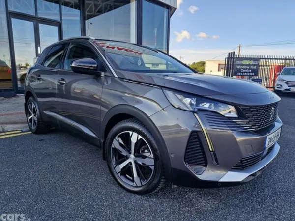 Peugeot 3008 MPV, Diesel, 2024, Grey