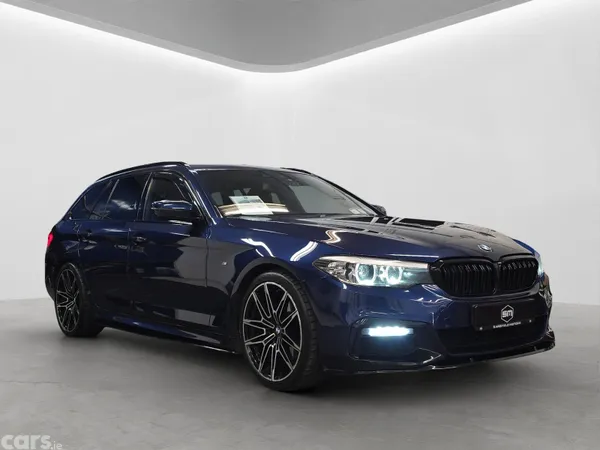 BMW 5-Series Estate, Diesel, 2019, Blue