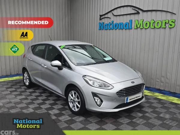 Ford Fiesta Hatchback, Petrol, 2018, Silver