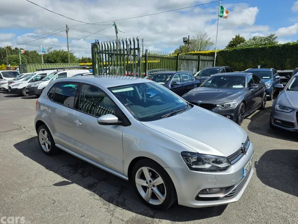 Volkswagen Polo Hatchback, Diesel, 2015, Silver