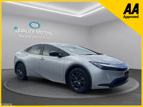 Toyota Prius Saloon, Petrol Hybrid, 2023, Silver