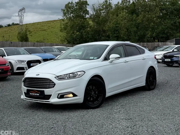 Ford Mondeo Hatchback, Diesel, 2017, White