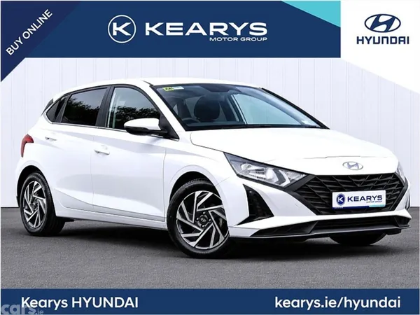 Hyundai i20 Hatchback, Petrol, 2026, White