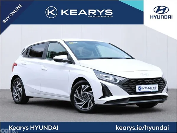 Hyundai i20 Hatchback, Petrol, 2026, White