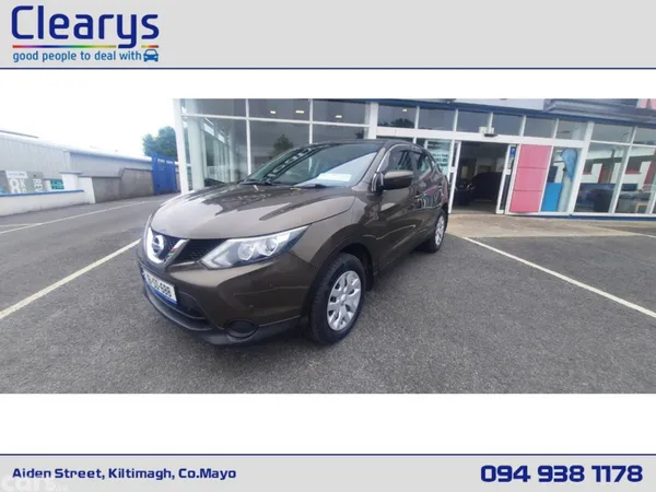 Nissan Qashqai MPV, Diesel, 2016, Brown