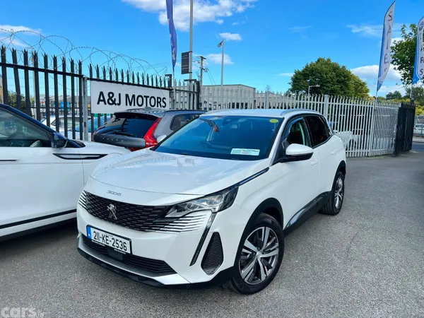 Peugeot 3008 MPV, Petrol, 2021, White