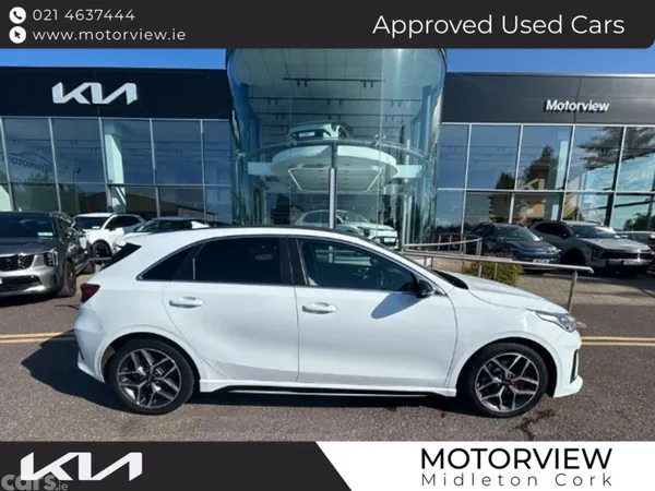 Kia Ceed Hatchback, Diesel, 2021, White