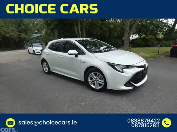 Toyota Corolla Hatchback, Petrol Hybrid, 2019, White