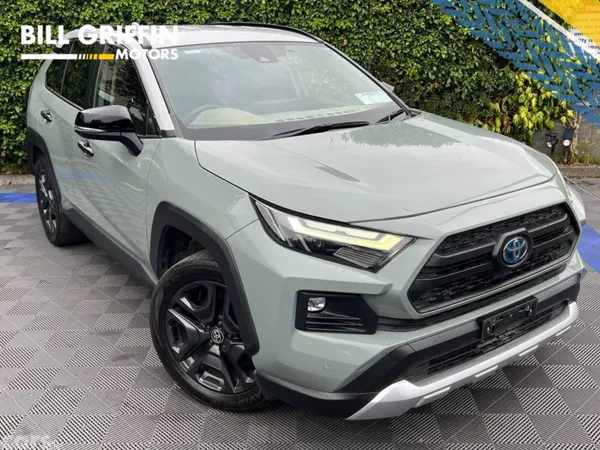 Toyota RAV4 SUV, Petrol Hybrid, 2022, Green