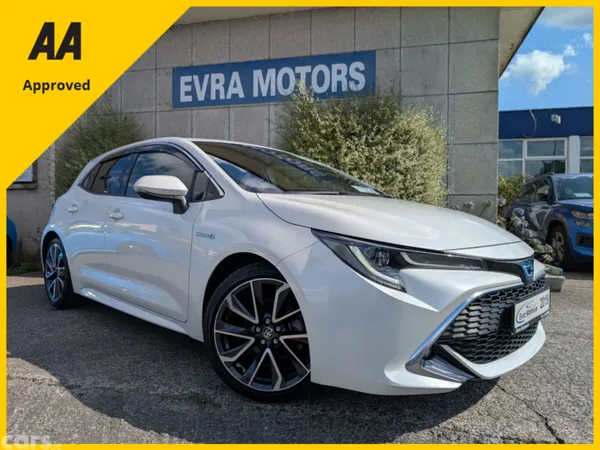Toyota Corolla Hatchback, Petrol Hybrid, 2019, White