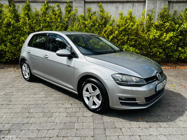 Volkswagen Golf Hatchback, Petrol, 2015, Silver