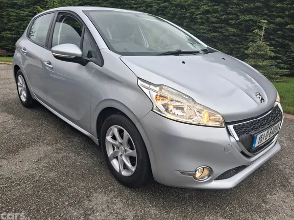 Peugeot 208 Hatchback, Petrol, 2015, Silver