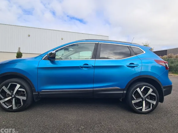 Nissan Qashqai SUV, Diesel, 2020, Blue