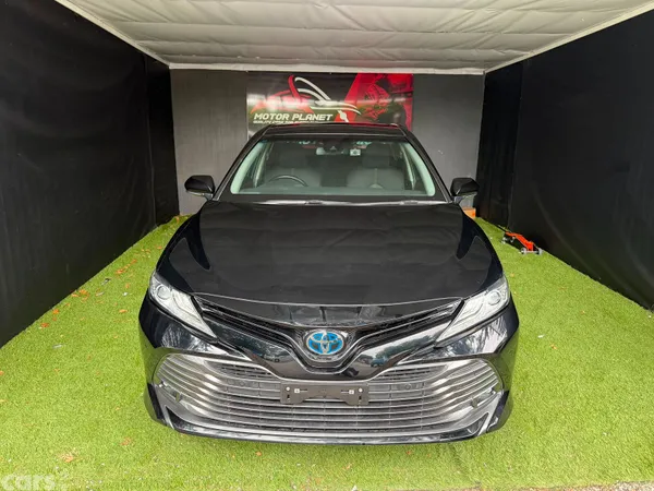 Toyota Camry Saloon, Petrol Hybrid, 2019, Black