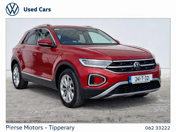 Volkswagen T-Roc SUV, Petrol, 2024, Red