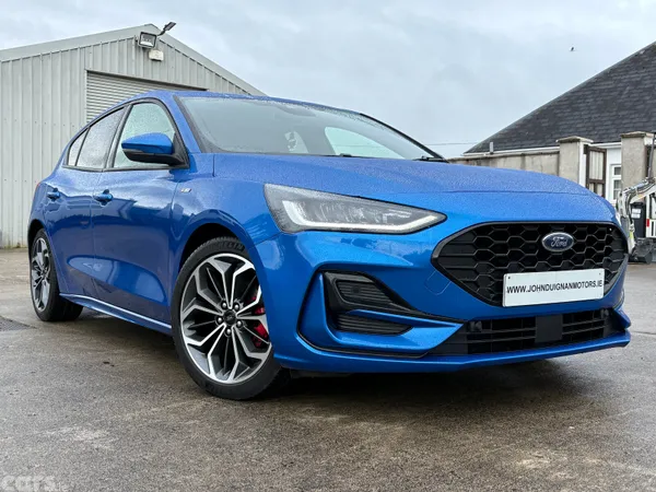 Ford Focus Hatchback, Petrol, 2024, Blue